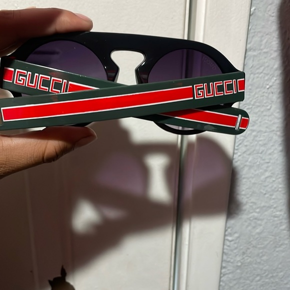 Gucci glass red nd green side black front